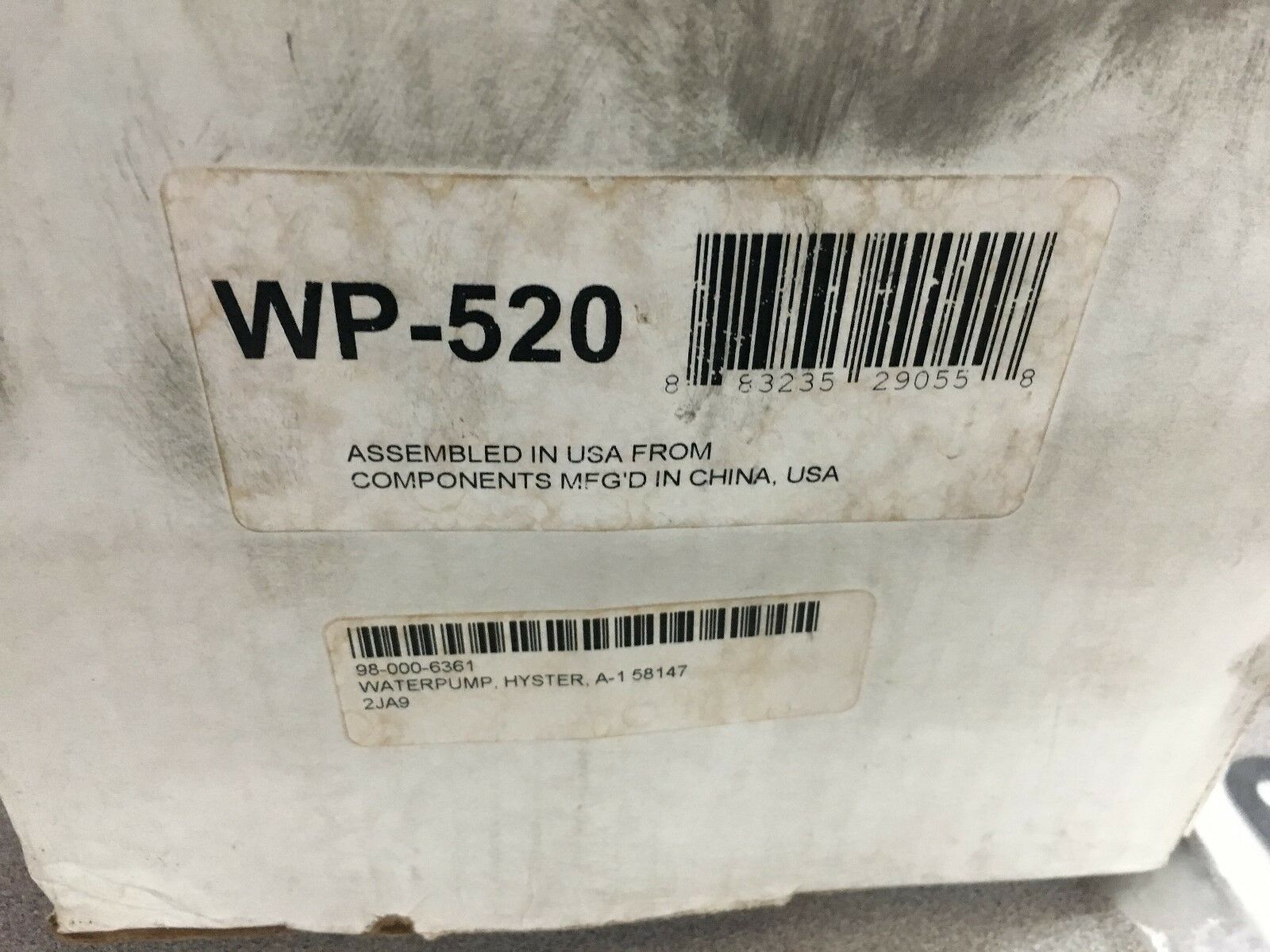 NEW IN BOX HYSTER WATER PUMP WP-520