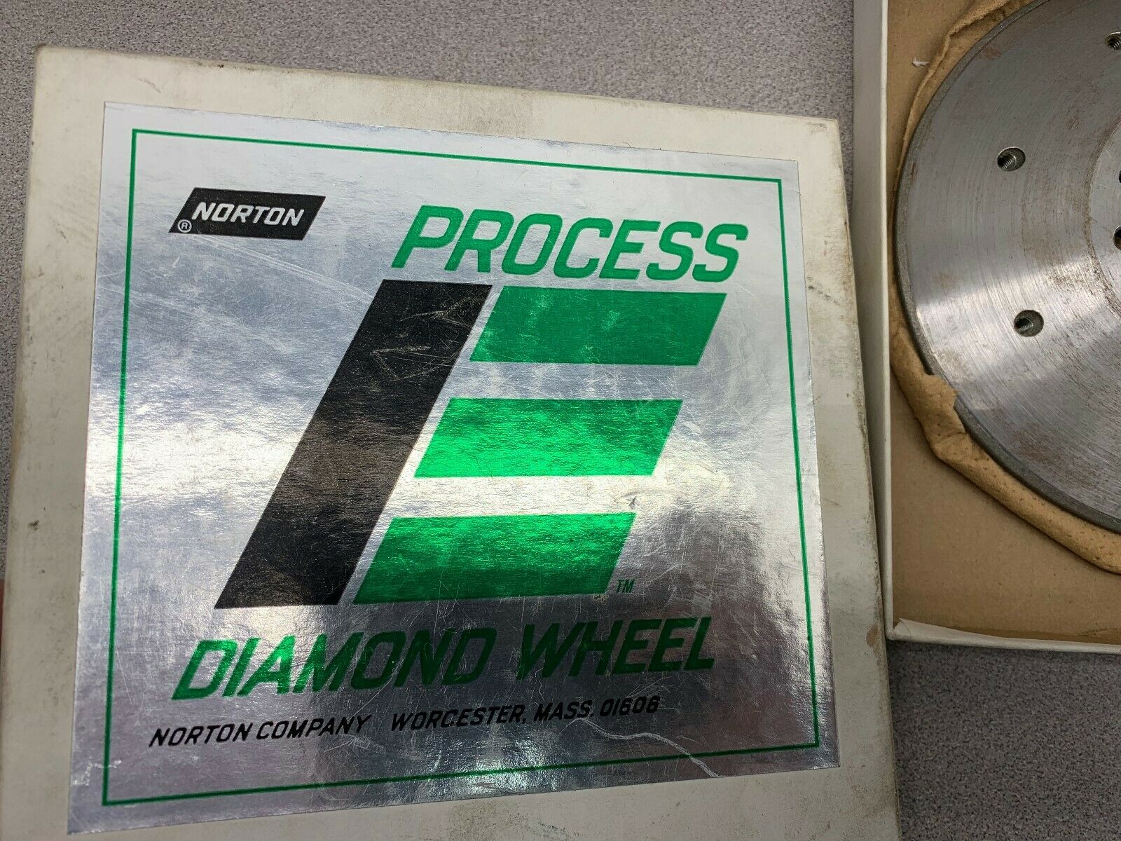 NEW IN BOX NORTON DIAMOND WHEEL L848287 PD320 EPROCESS MOS7640