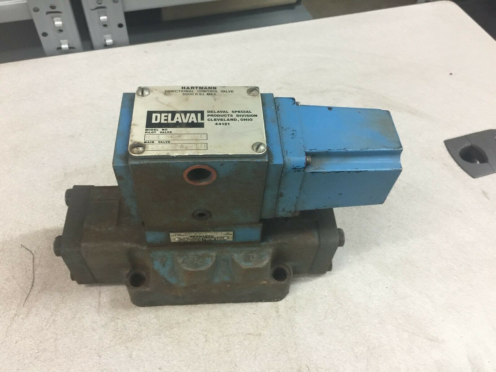 USED DELAVAL SOLENOID DIRECTIONAL VALVE R6438C-23-01 /RC6438PA-21TE-06 / H-2671-