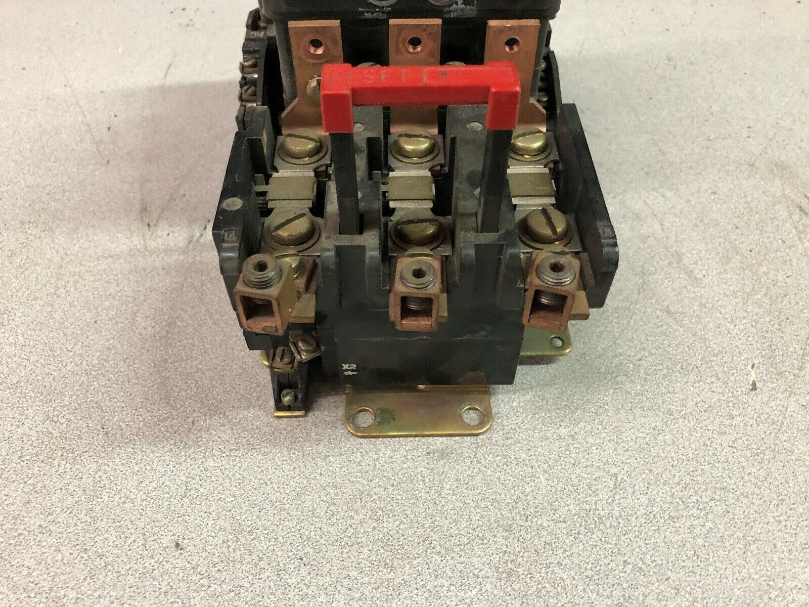 USED SQUARE D SIZE 3 120VAC COIL 3 PH STARTER 8736 SEO 2