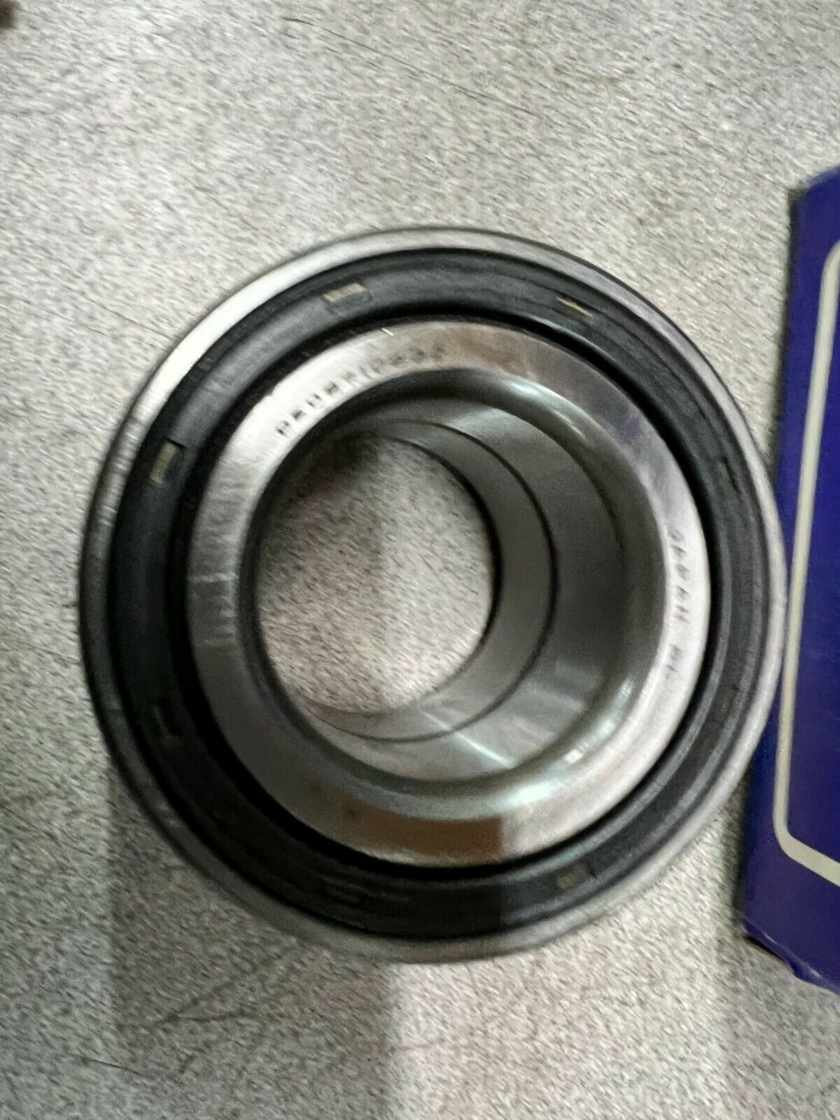 NEW IN BOX NTN DE0871CS32 WHEEL BEARING 513024