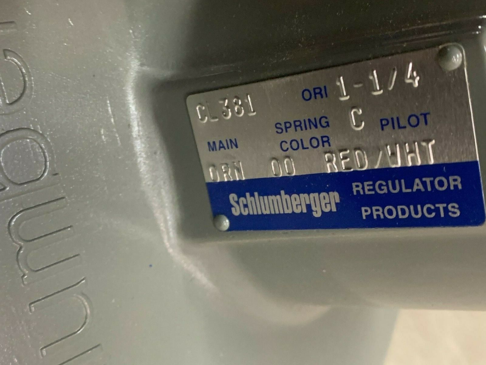 NEW IN BOX SCHLUMBERGER 1-1/4" ORFICE REGULATOR CL381