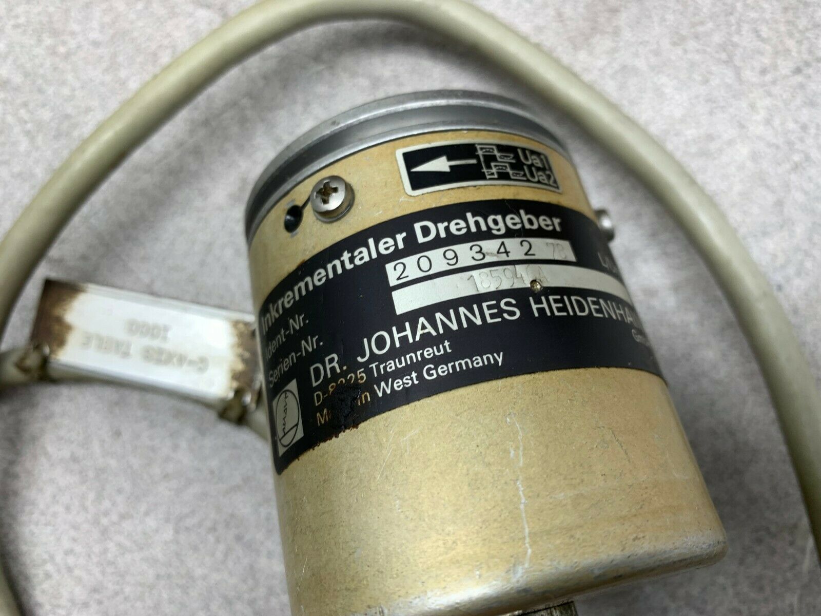 USED HEIDENHAIN 20934278 ENCODER ROD 426 1000