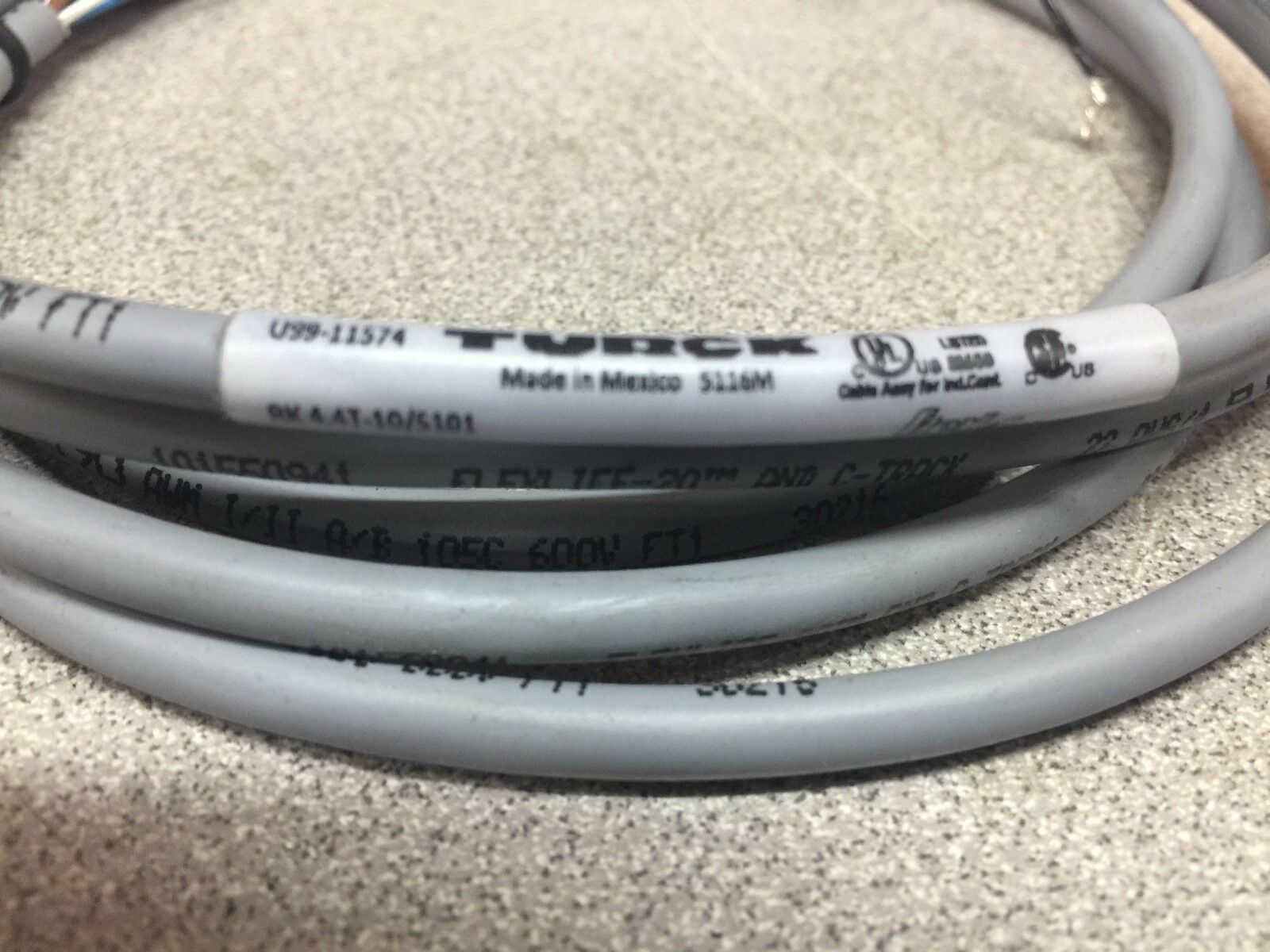 NEW NO BOX TURCK  CABLE RK.4.4T-10/5101