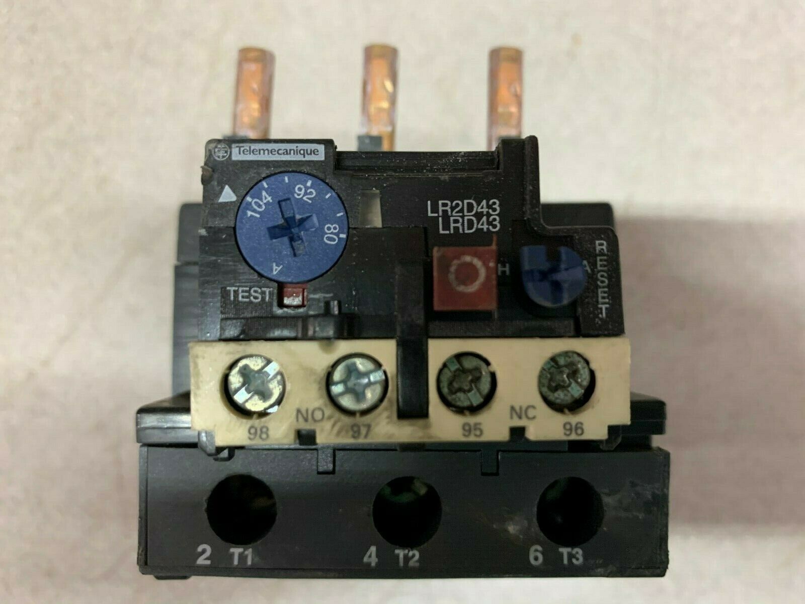 USED TELEMECANIQUE OVERLOAD RELAY LR2D43