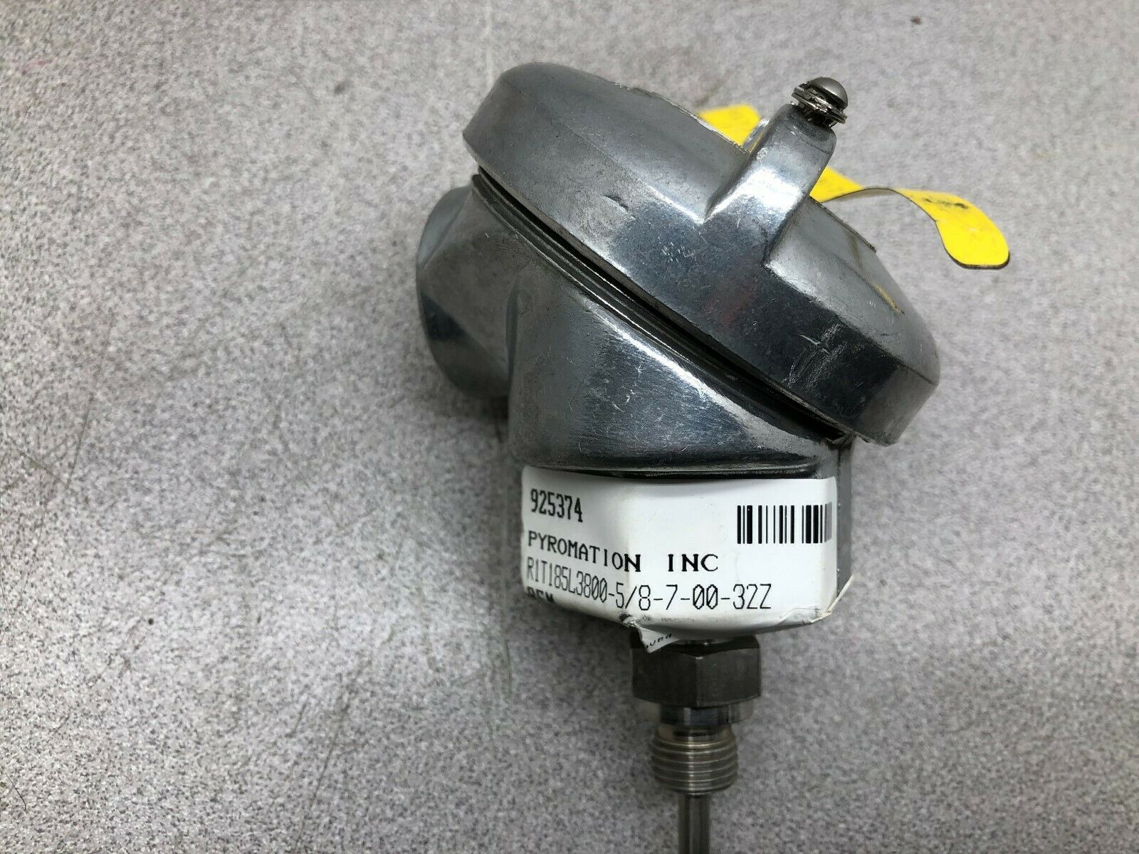 NEW NO BOX PYROMATION INC TEMPERATURE PROBE R1T185L3800-5/8-7-00-322