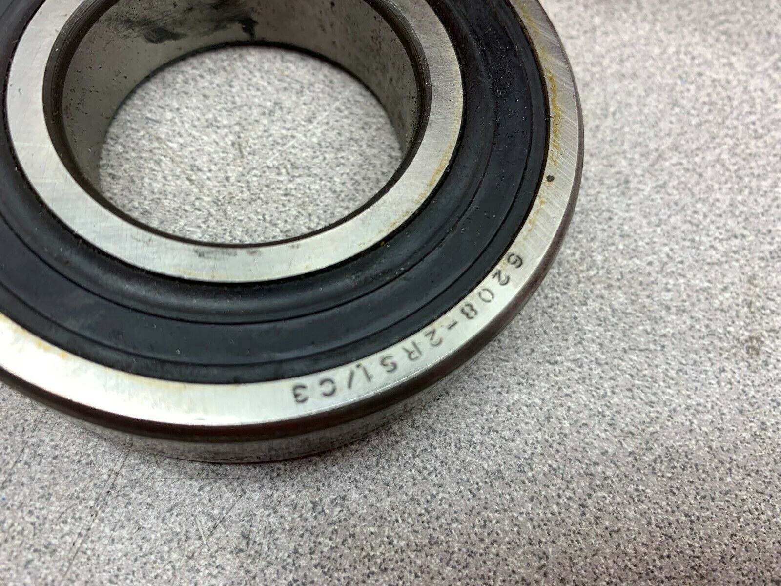 NEW IN BOX SKF BEARING 62082RSJ/EM