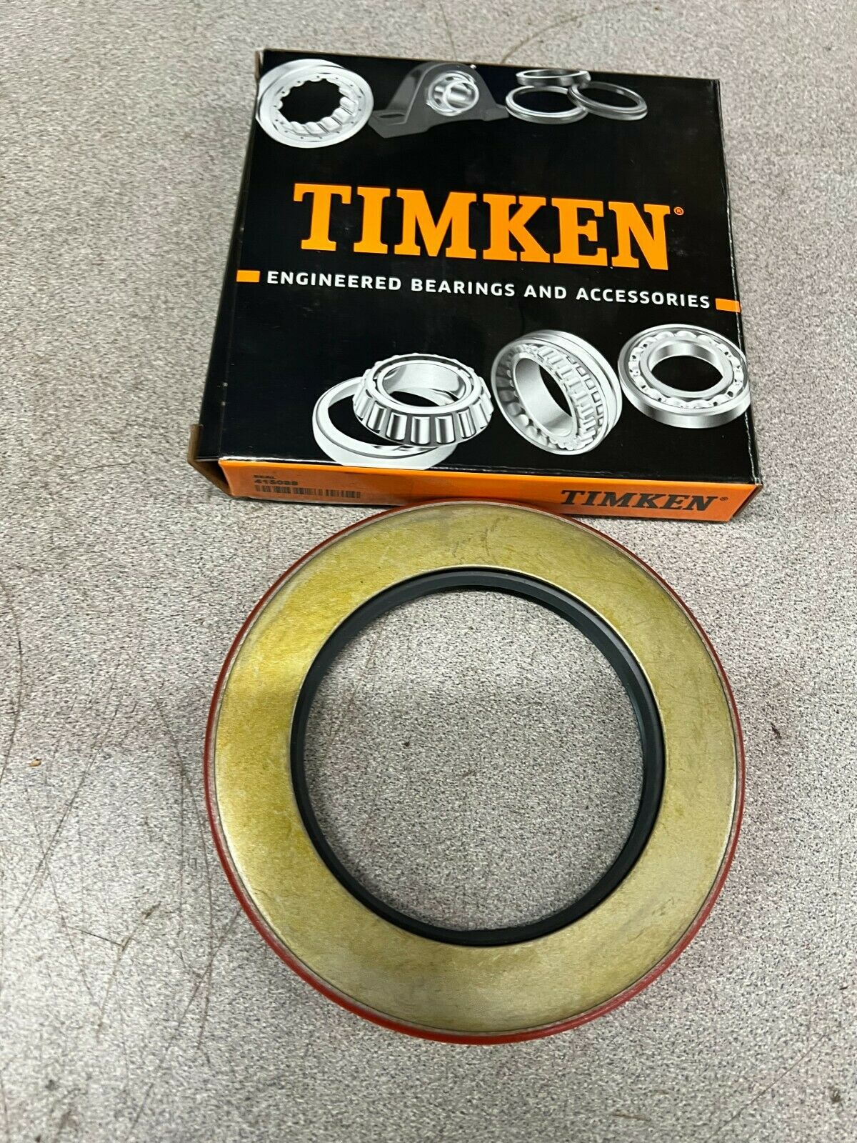 LOT OF 2 NEW IN BOX TIMKEN OILSEAL  415088