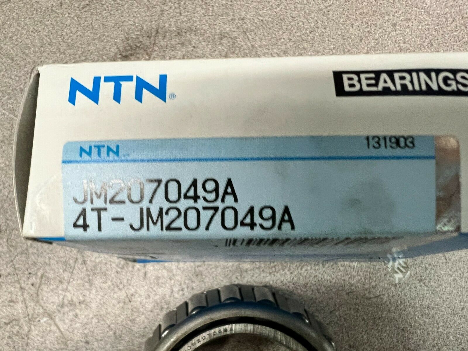 NEW IN BOX NTN ROLLER BEARING 4T-JM207048A