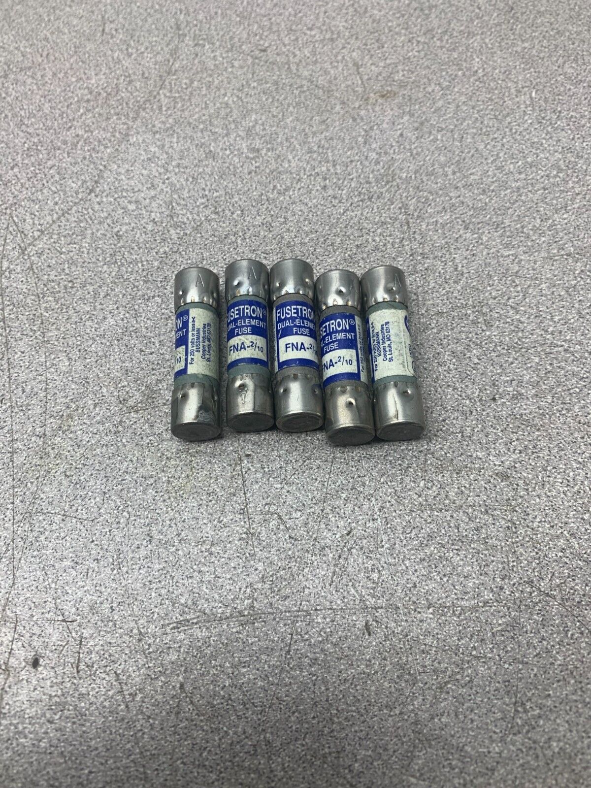 LOT OF 5 NEW NO BOX FUSETRON DUAL ELEMENT FUSES FNA-2/10