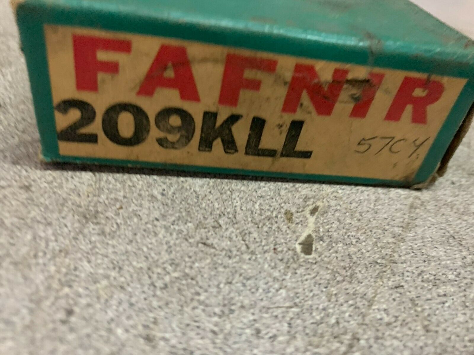 NEW IN BOX FAFNIR BALL BEARING 209KLL