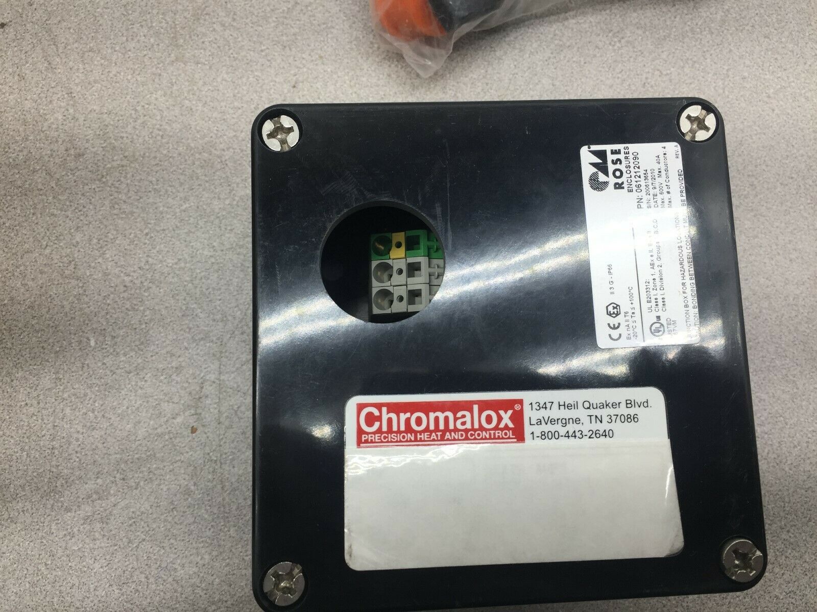 NEW IN BOX CHROMALOX USL KIT MISSING PILOT LIGHT 393588