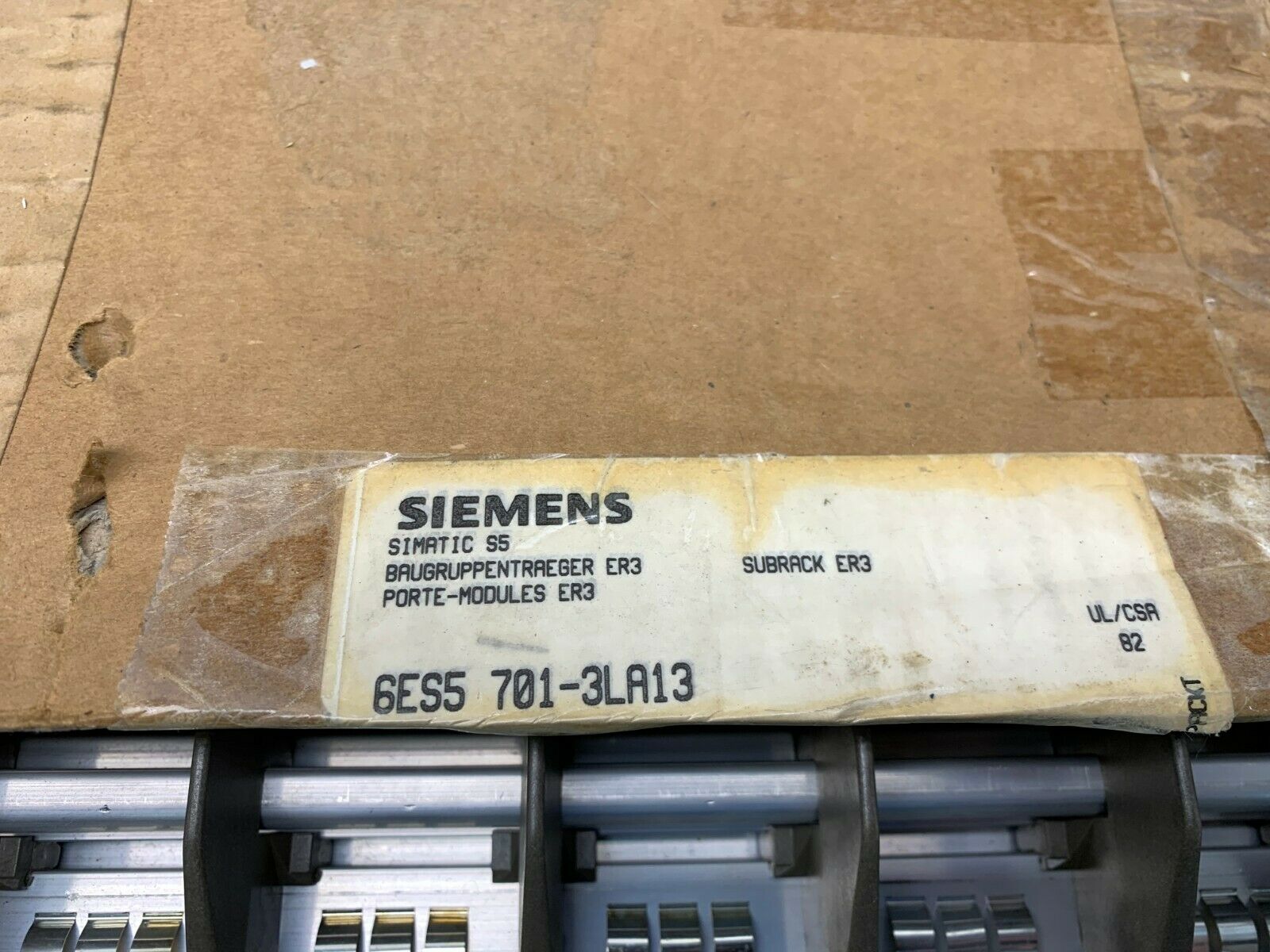 NEW IN BOX SIEMENS SIMATIC S5 SLOT RACK 6ES5 701-3LA13