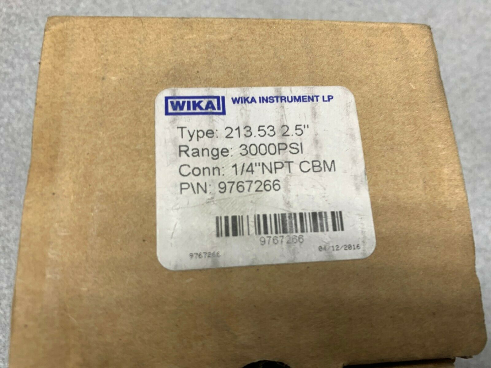 NEW IN BOX WIKA GAUGE 213.53.2.5"