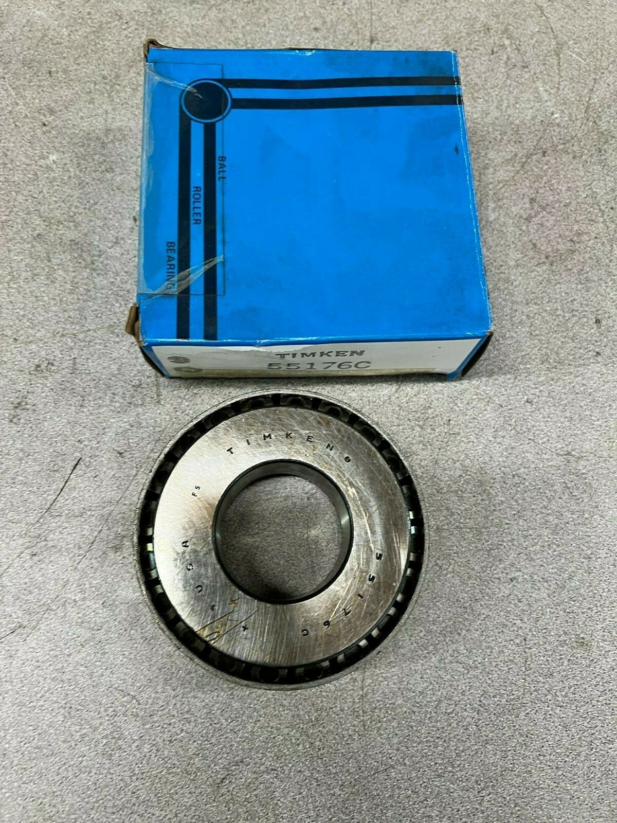 NEW IN BOX TIMKEN ROLLER BEARING 55176C