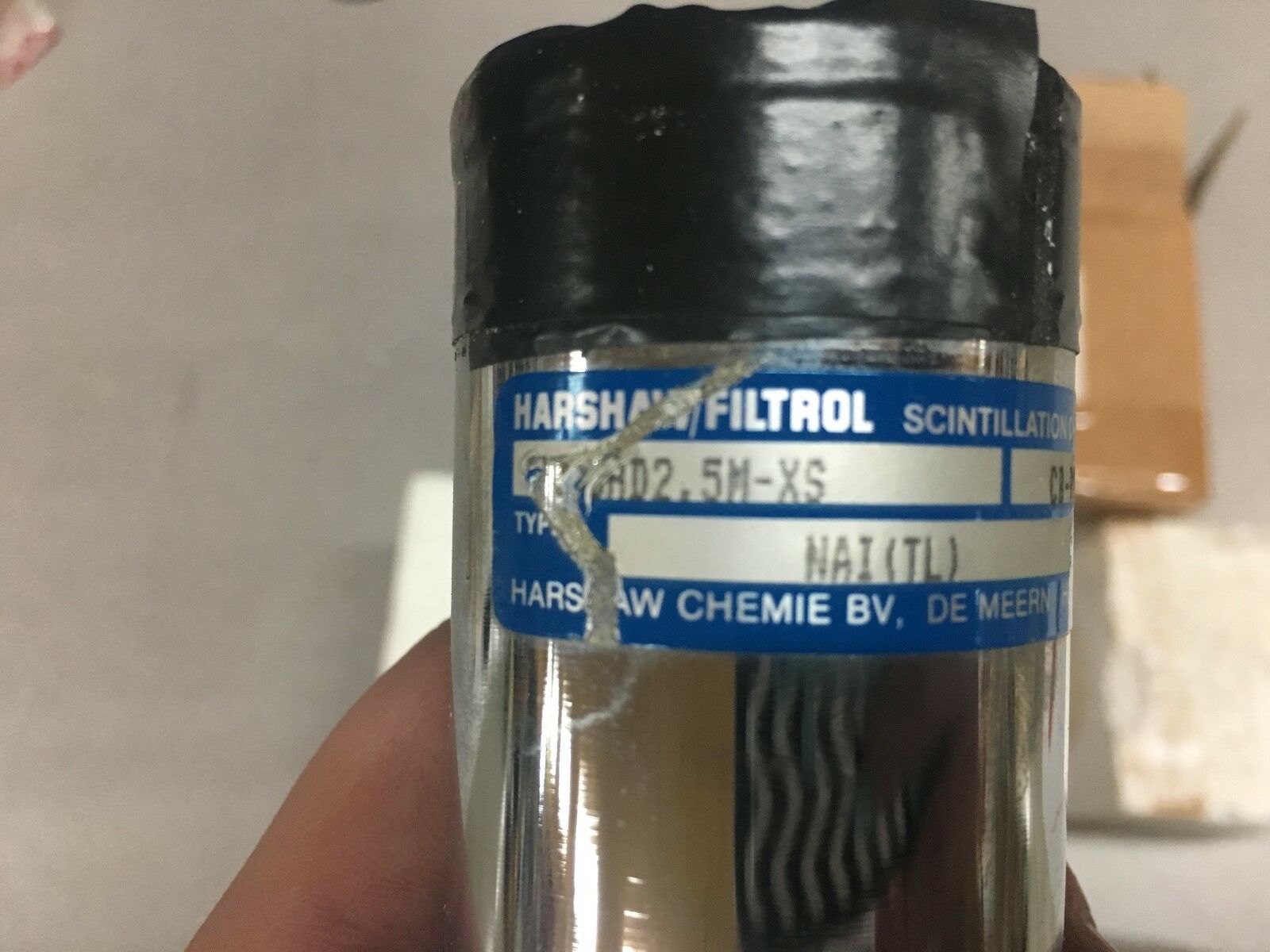 NEW IN BOX SCINTILLATION CRYSTAL HARSHAW FILTROL NAI(TL)