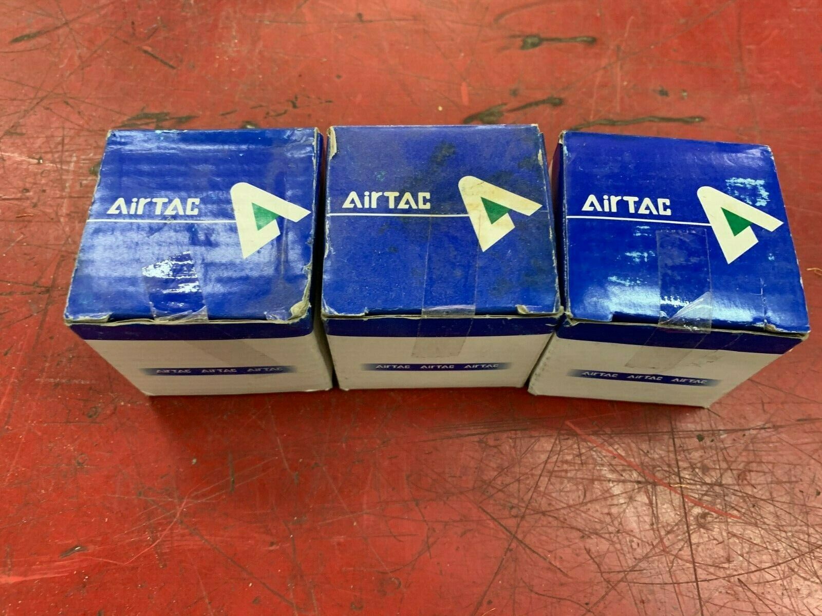 LOT OF 3 NEW IN BOX AIRTAC MOUNTS F-SC40CB