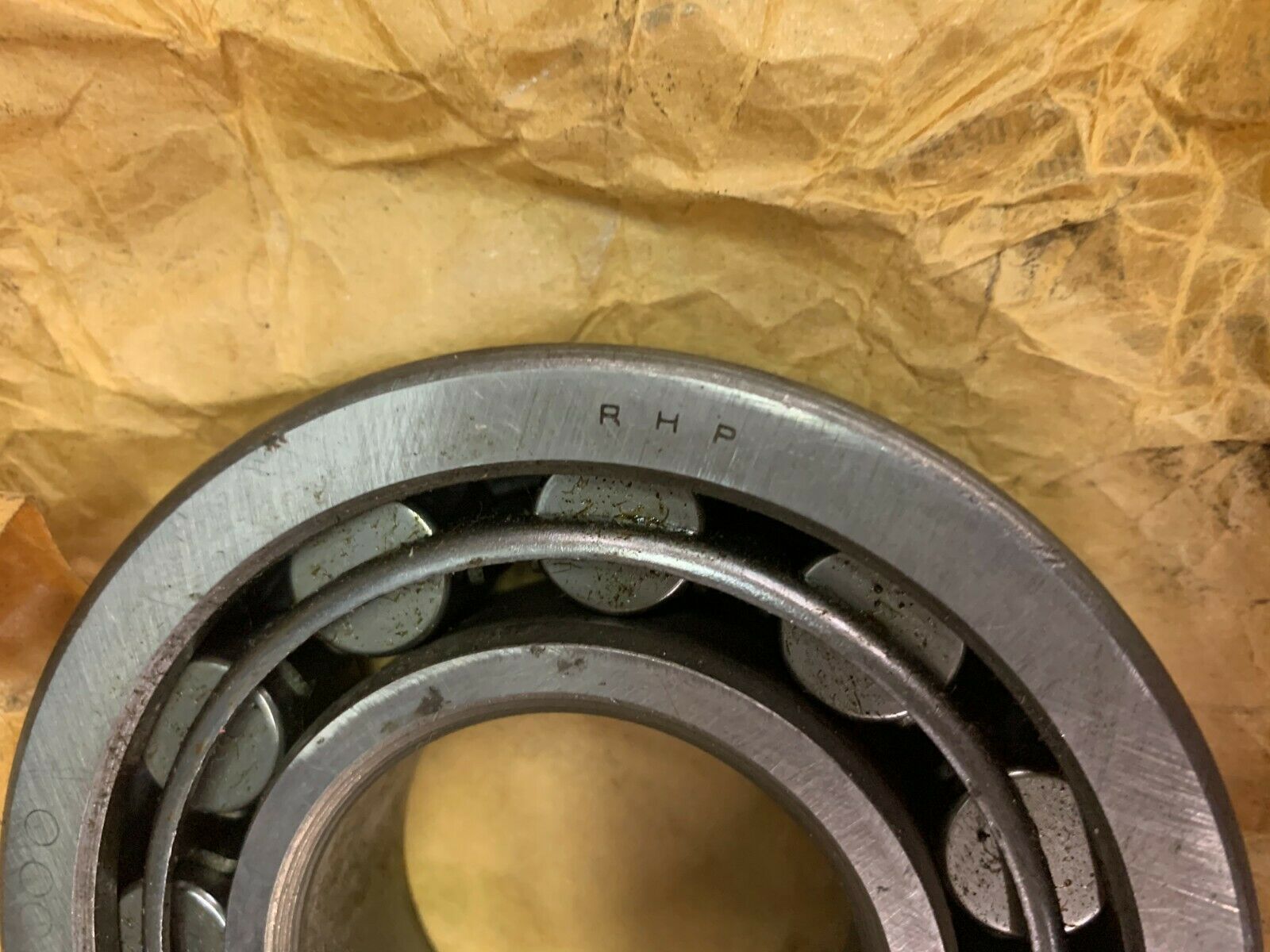 NEW NO BOX RHP ROLLER BEARING NU309