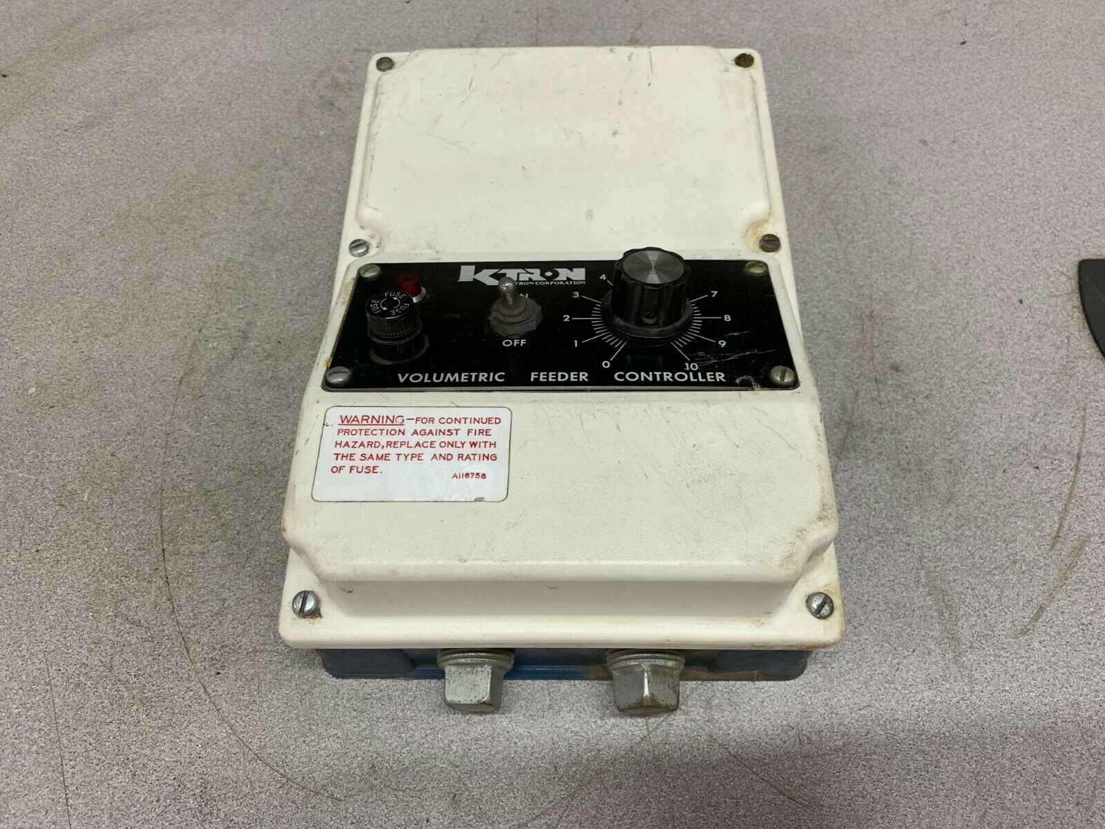 USED KTRON VOLUMETRIC FEEDER CONTROLLER 2501-00001