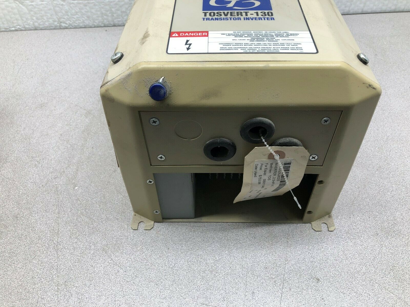 USED TOSHIBA G3 TOSVERT-130 2 HP 230 VAC INPUT 3 PH .1-80/400 HZ INVERTER DRIVE