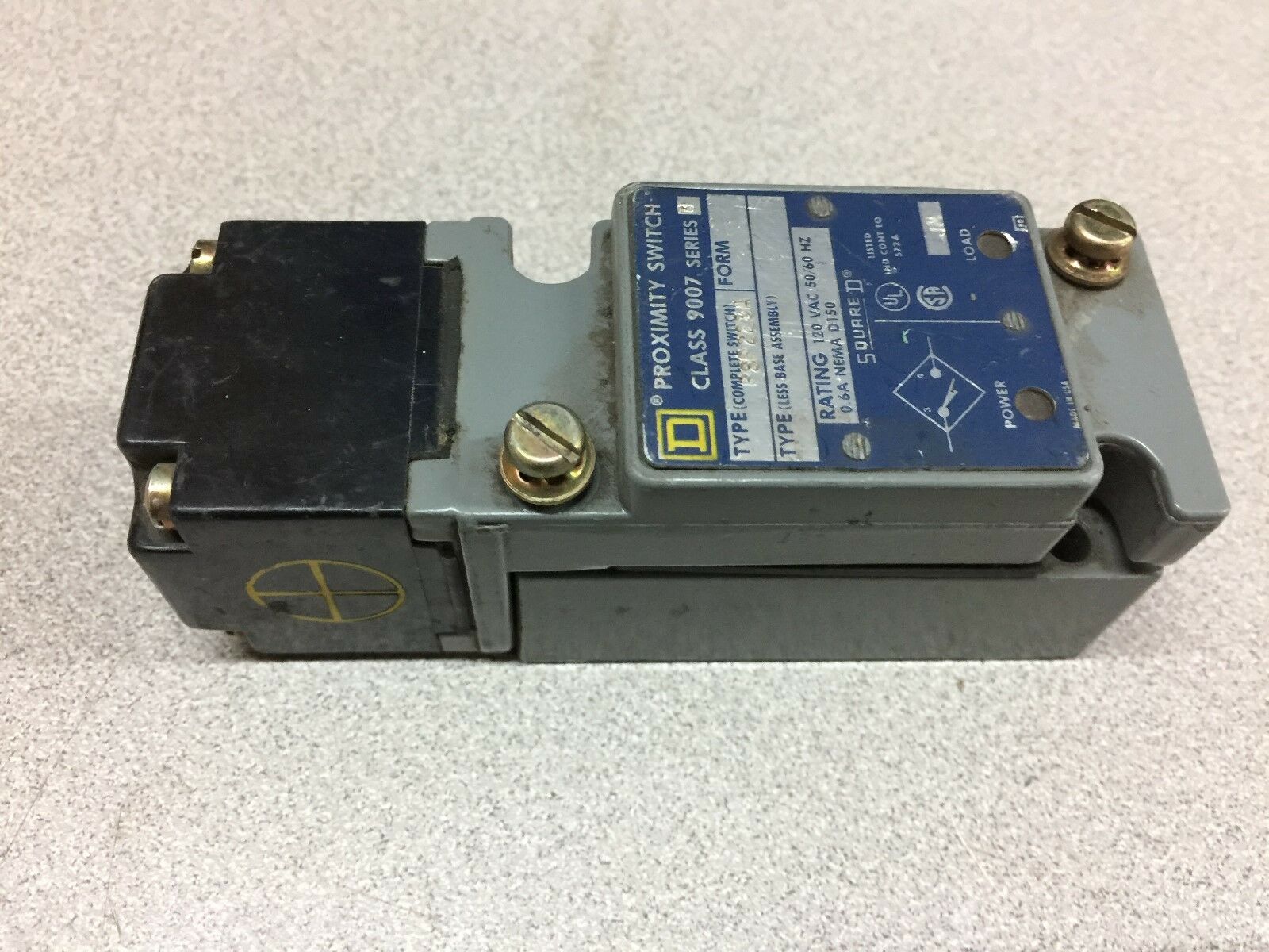 USED SQUARE D PROXIMITY SWITCH 9007  PSP223A