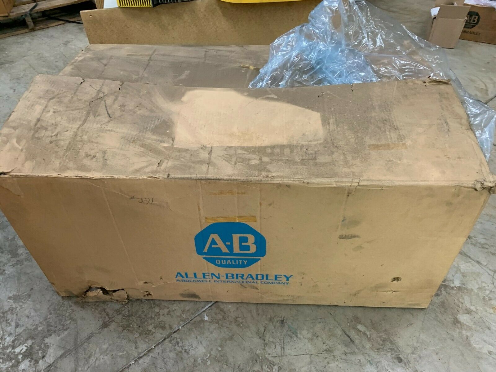 NEW ALLEN-BRADLEY 125HP DC CONTROLLER 1395-B77-C4-P10-P51 *MISSING CONTACTOR*