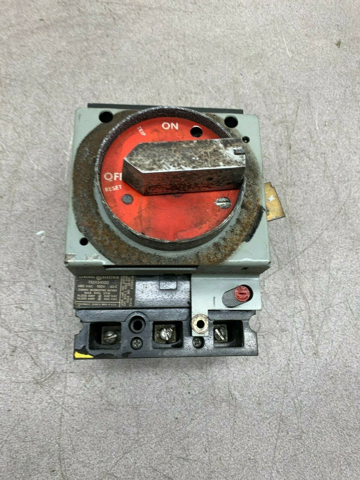 USED GENERAL ELECTRIC 100 AMP 3 POLE MOTOR CIRCUIT PROTECTOR TED134100