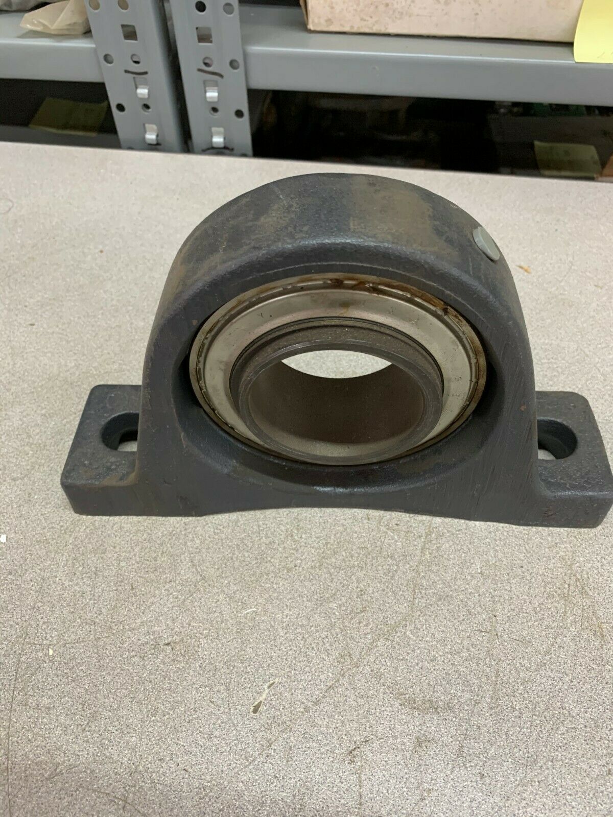 NEW NO BOX INA PILLOW BLOCK BEARING WITH GE70KRRBS INSERT