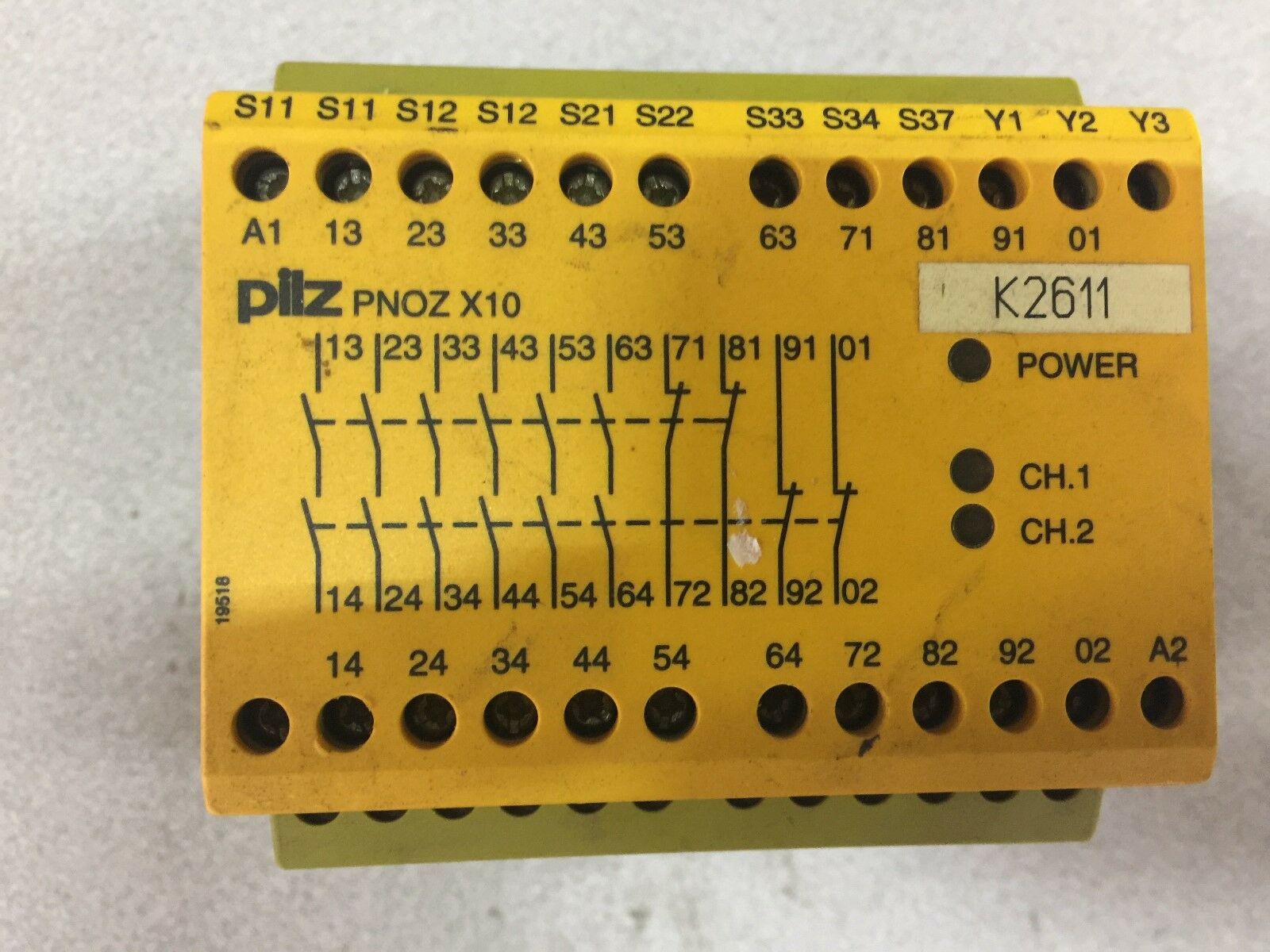 USED PILZ E-STOP SAFETY RELAY PNOZ X10