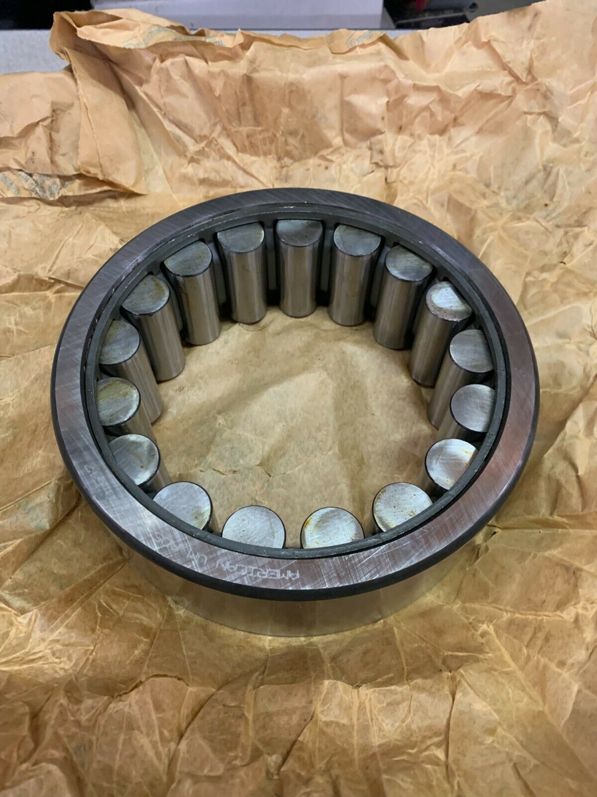 NEW NO BOX AMERICAN A5224SS ROLLER BEARING UM AD5224