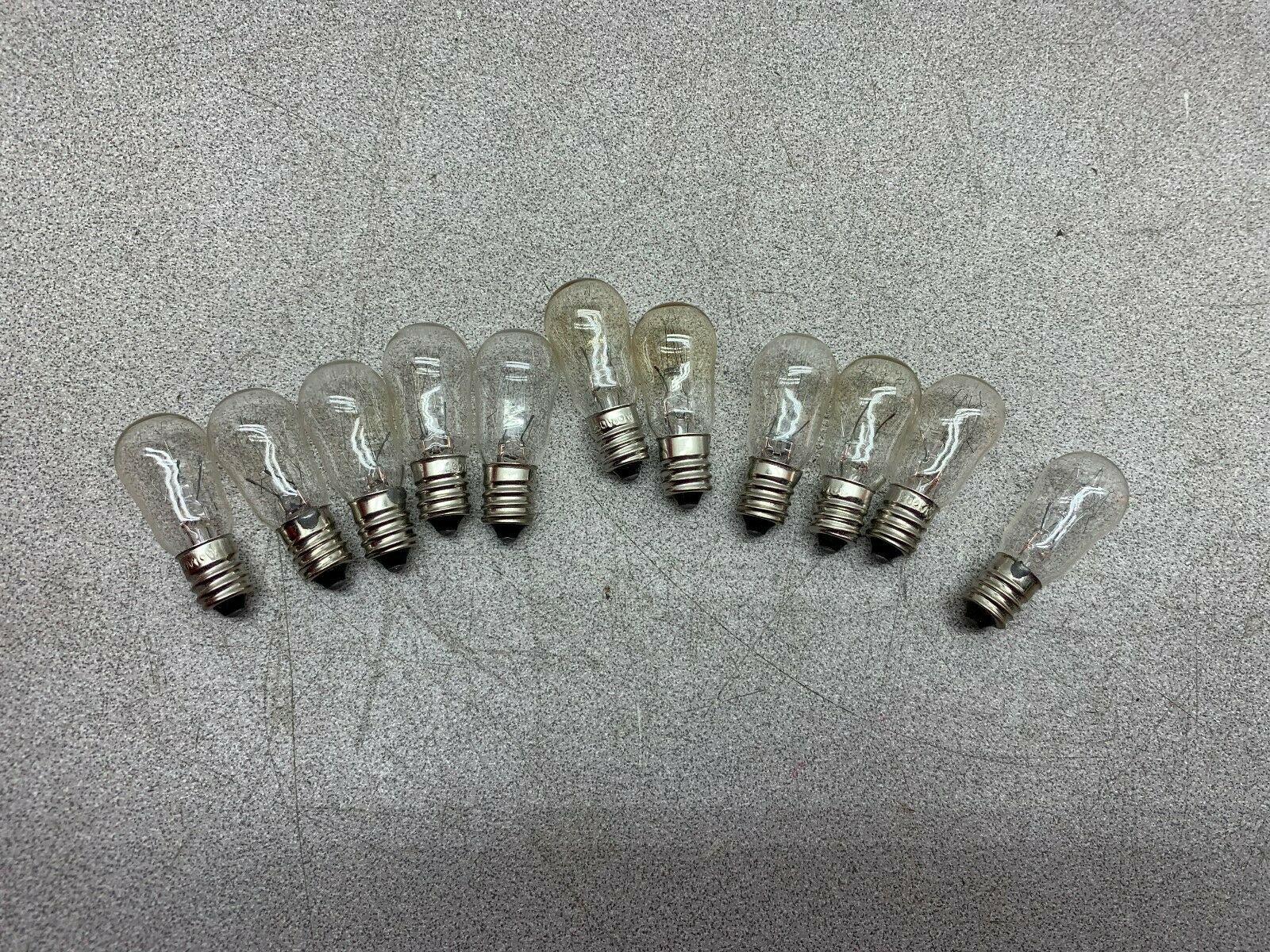 LOT OF 11 NEW NO BOX GENERIC BULB 250V10W