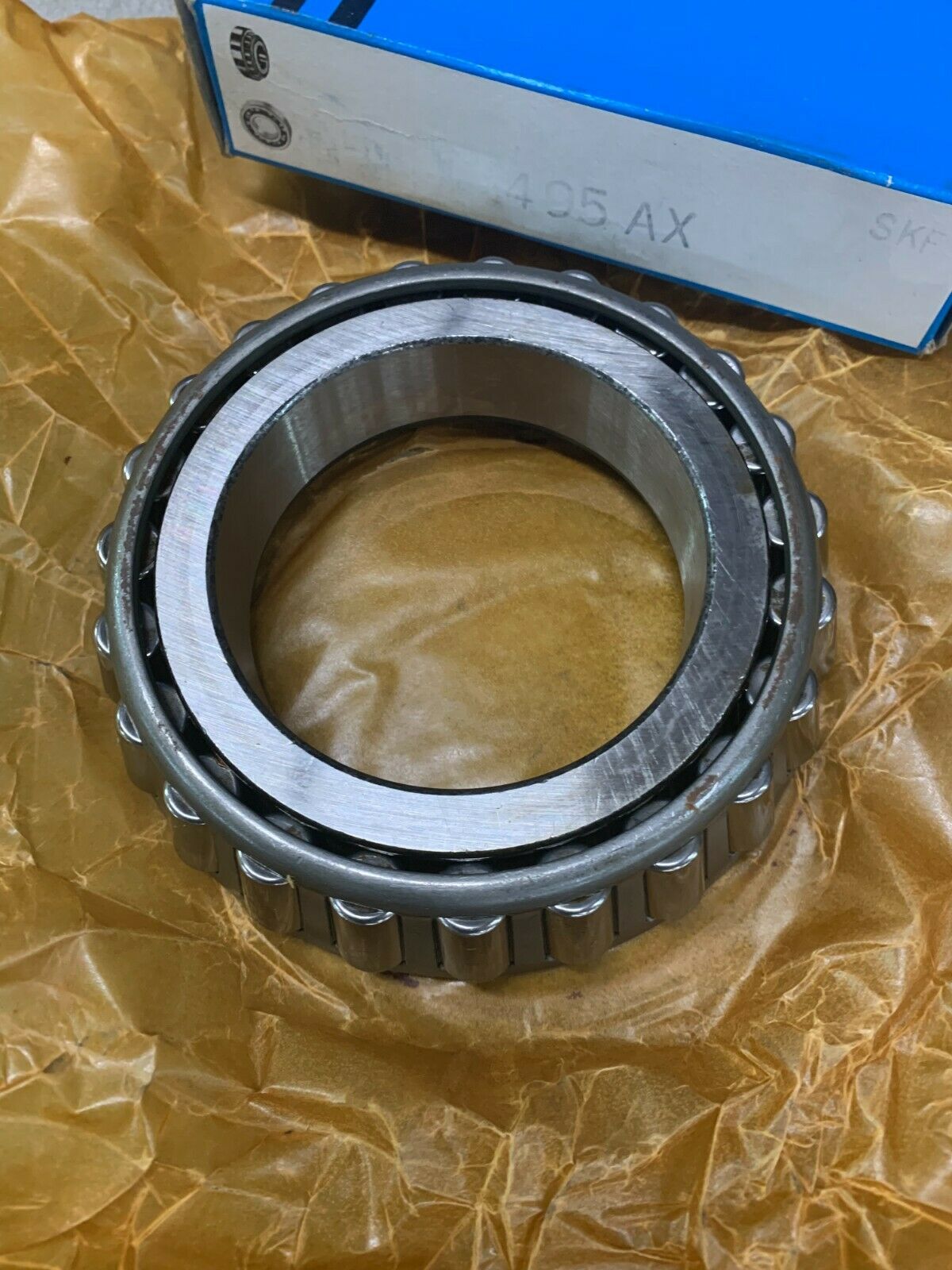 NEW SKF TAPERED ROLLER CONE BEARING CK495AX