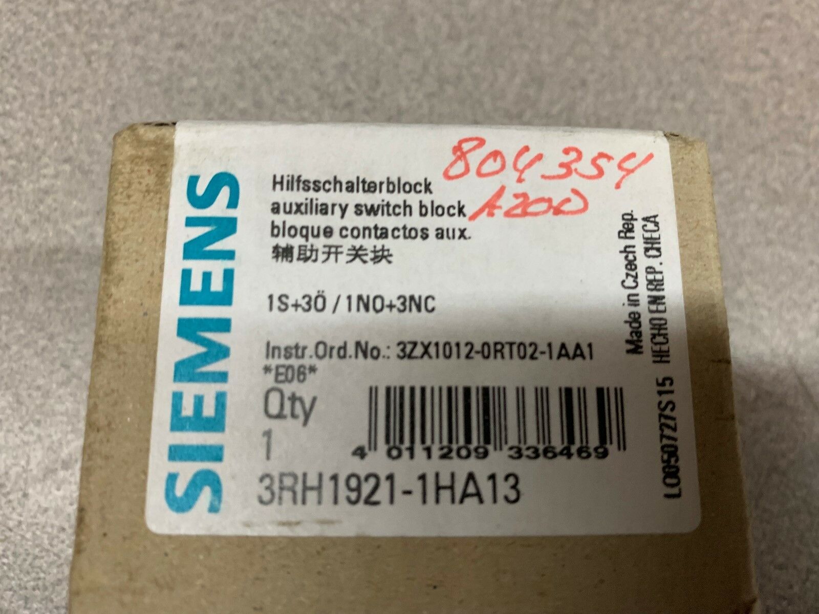 LOT OF 2 NEW IN BOX SIEMENS BLOCK 3RH19210-1HA13