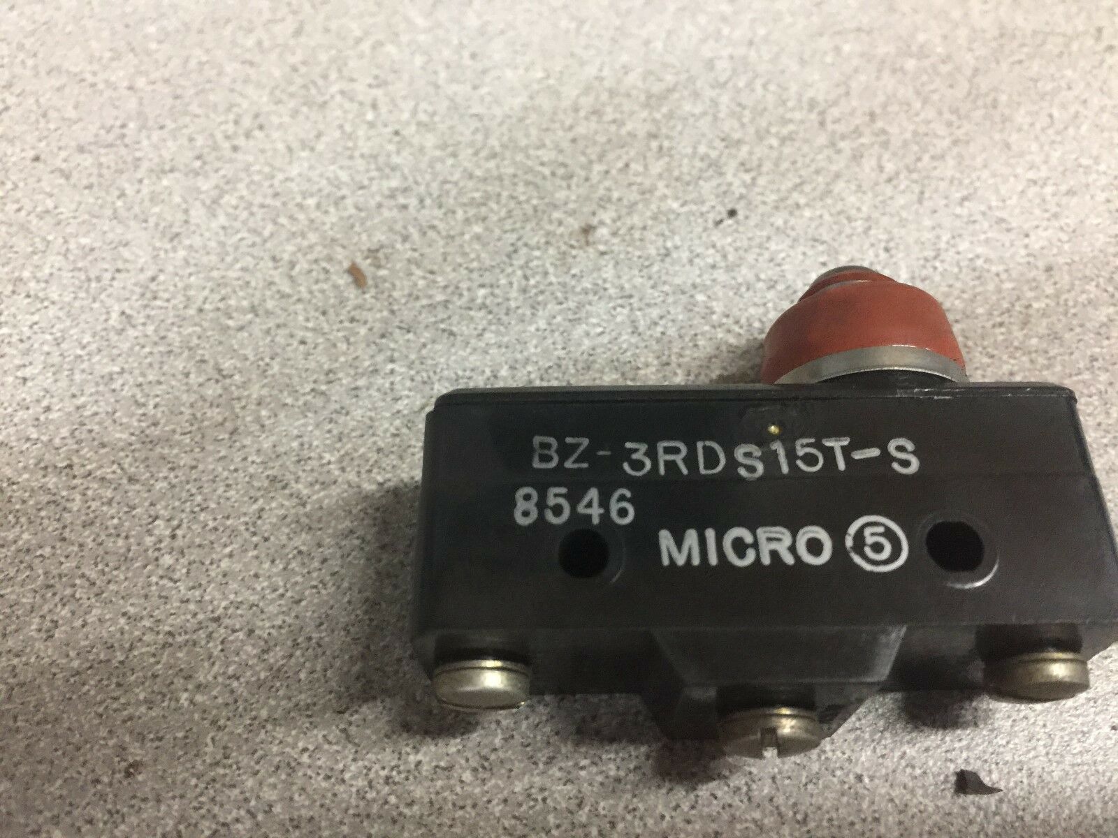 NEW IN BOX HONEYWELL MICRO SWITCH BZ-3RDS15T-S