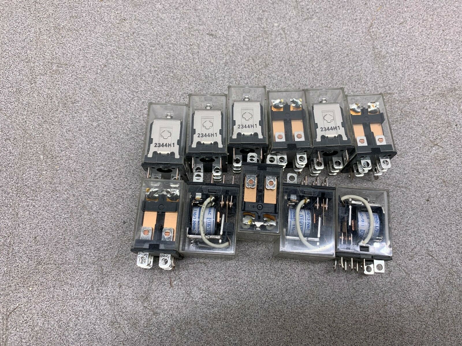 LOT OF 11 NEW NO BOX OMRON RELAY LY2110/120VAC