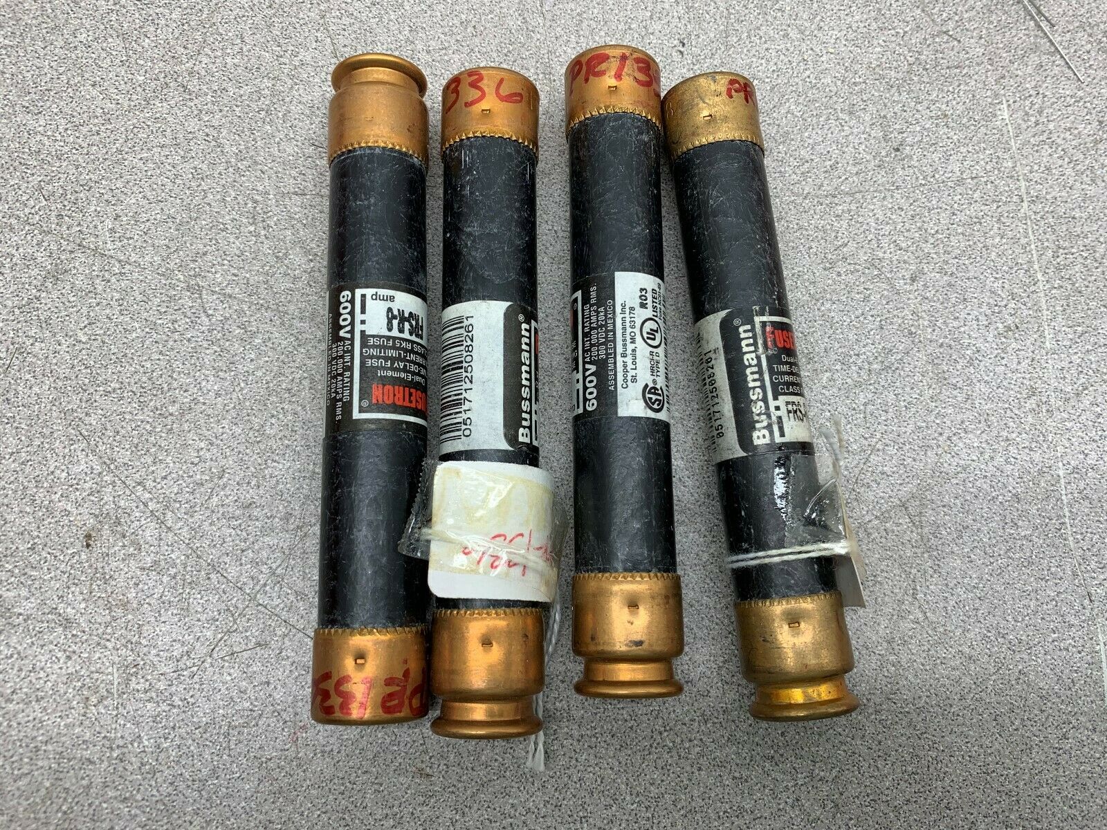 LOT OF 4 NEW NO BOX FUSETRON FUSE FRS-R-8