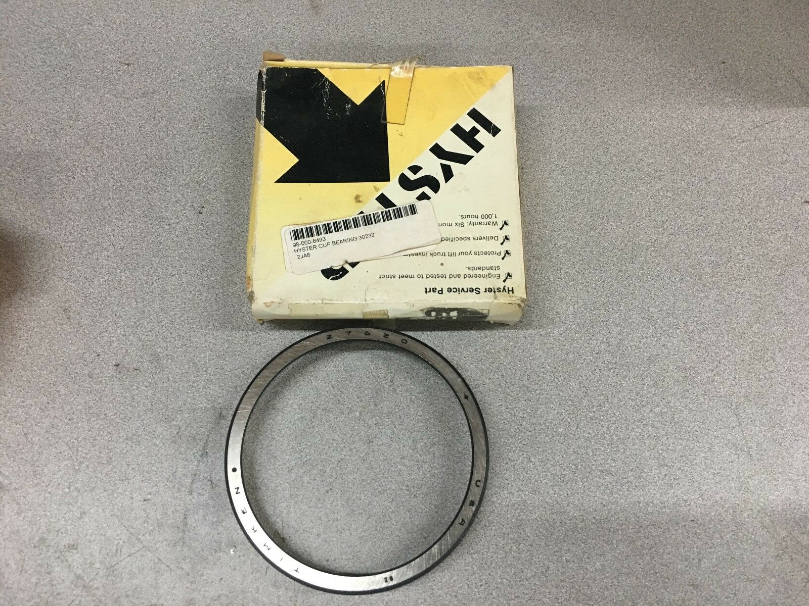 NEW IN BOX HYSTER BEARING CUP 30232