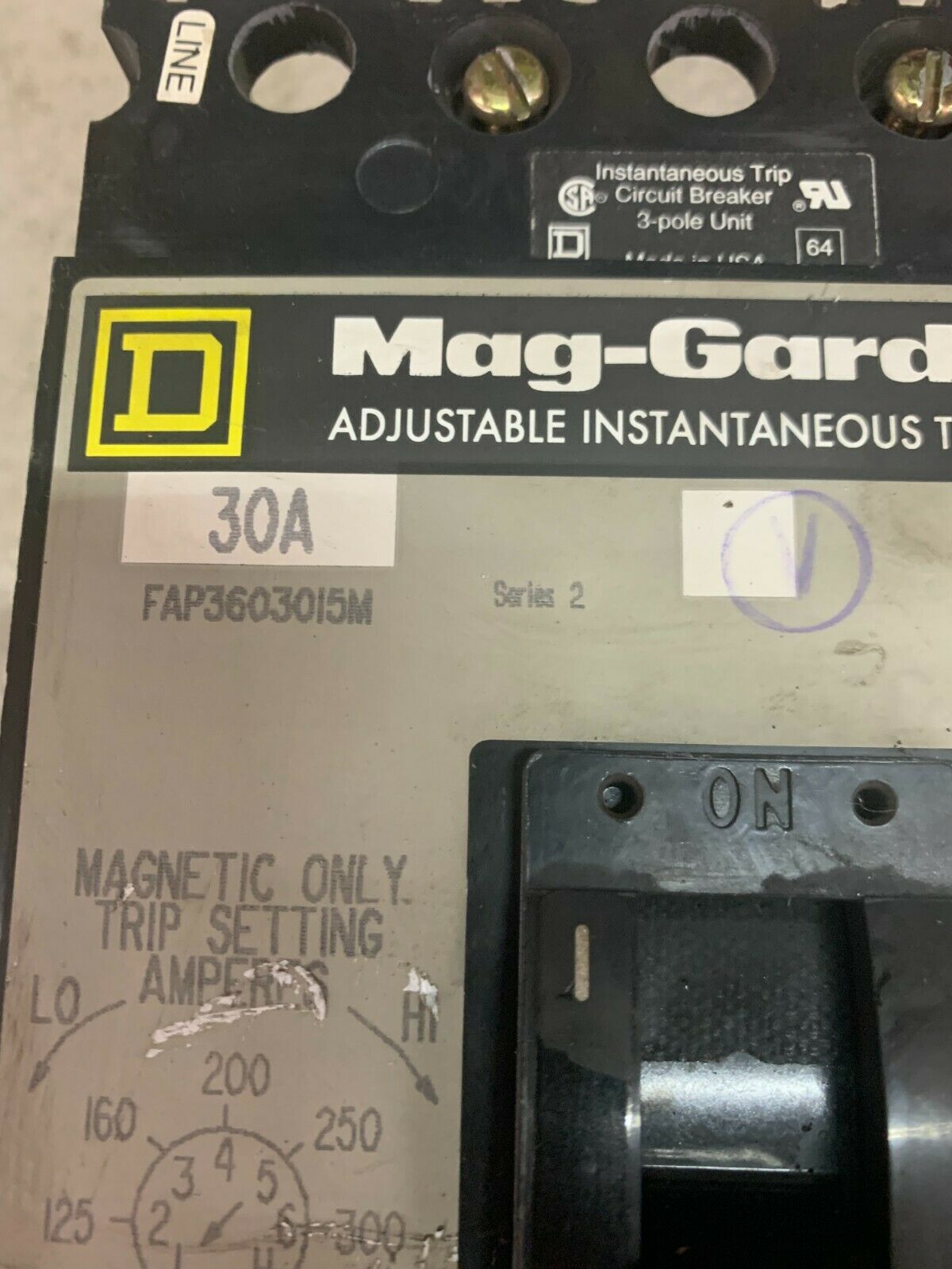 USED SQUARE D MAG-GARD 30AMP CIRCUIT BREAKER FAP3603015M