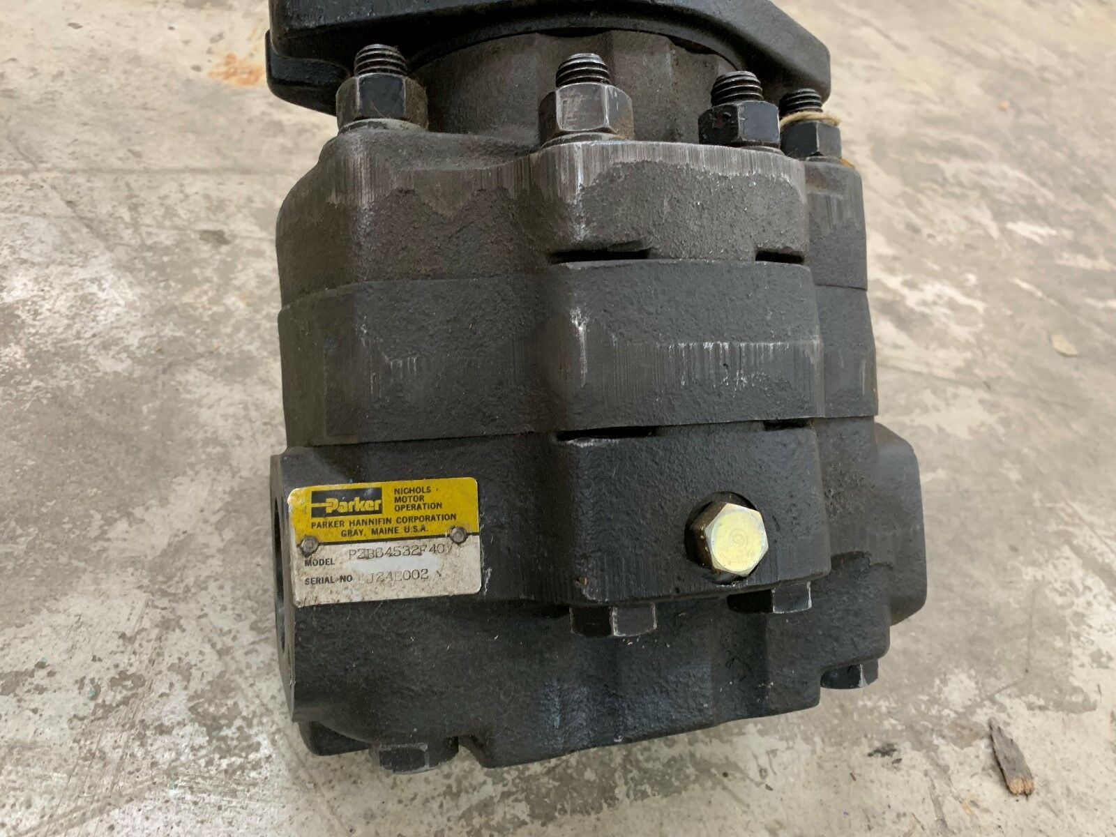 REBUILT PARKER HYDRAULIC PUMP P3B64532F40V