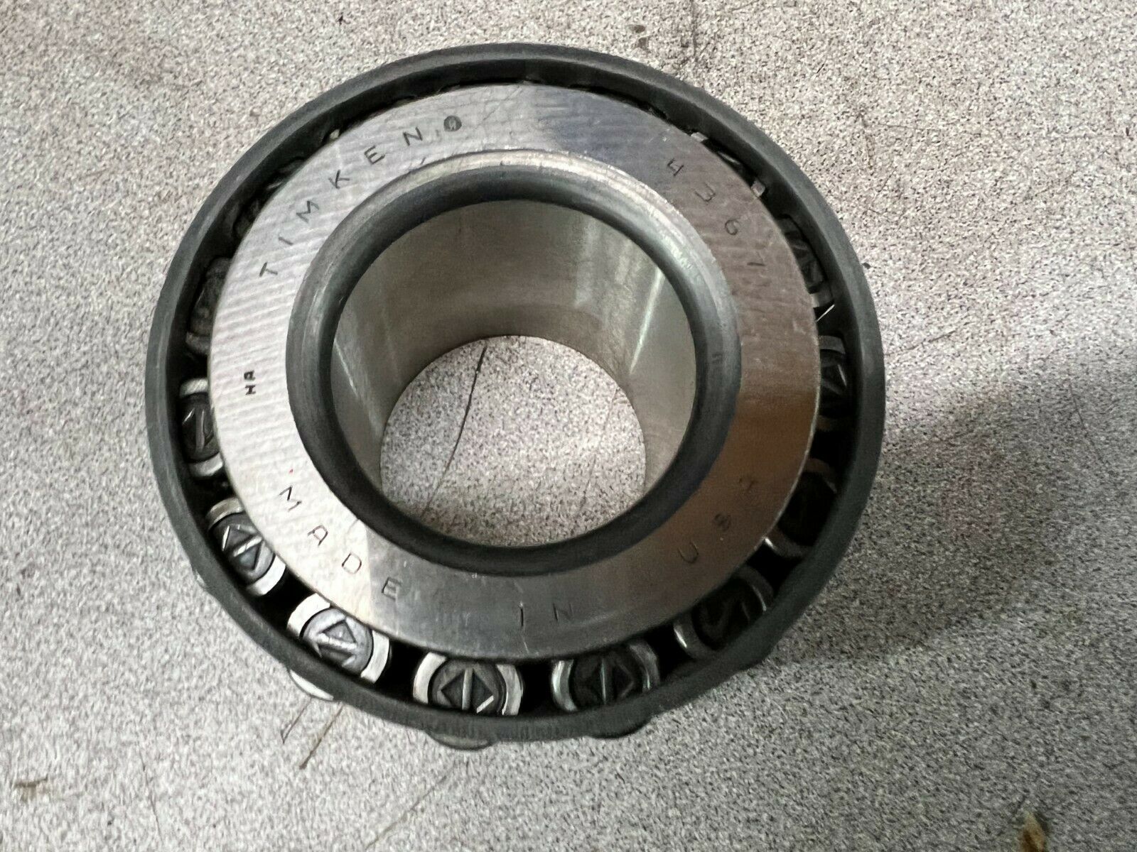 NEW IN BOX TIMKEN ROLLER BEARING 4367