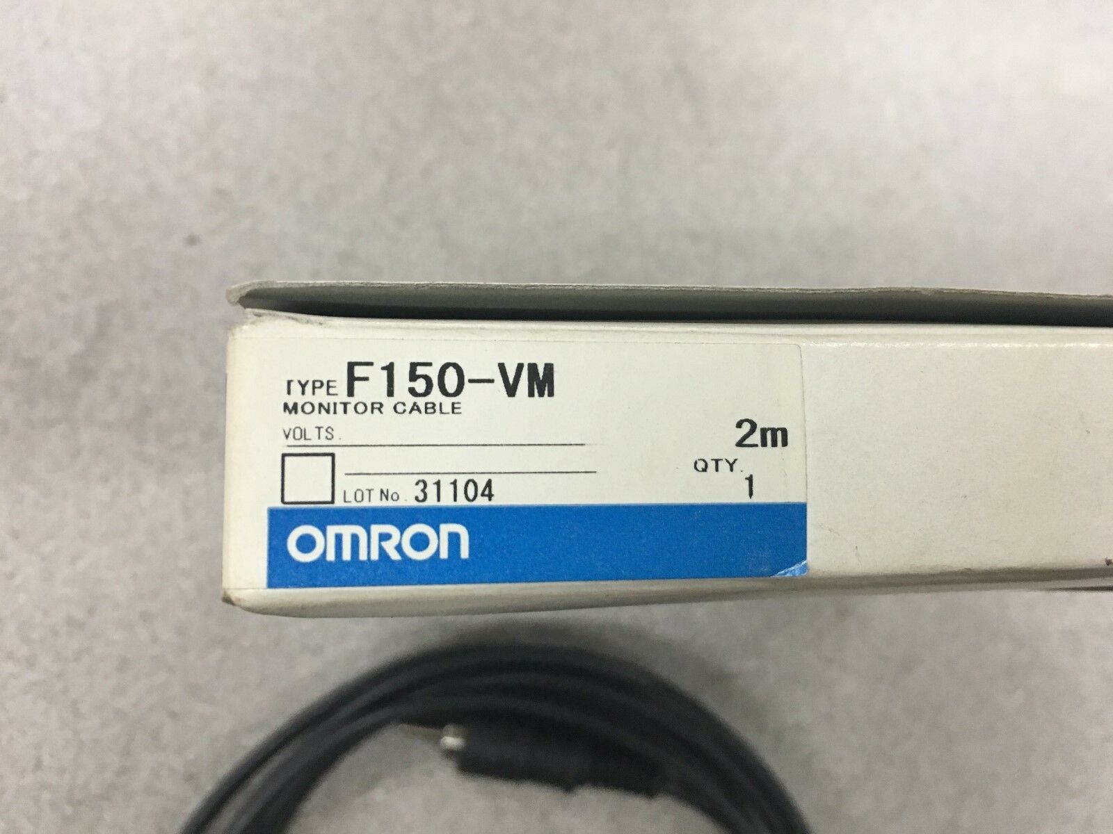 NEW IN BOX OMRON MONITOR CABLE F150-VM