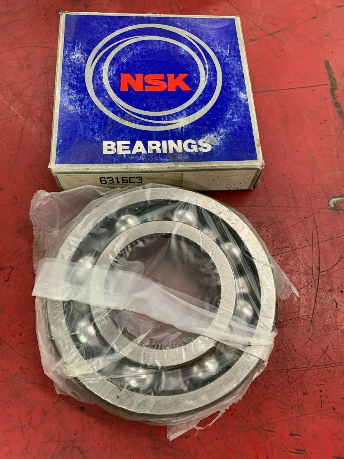 NEW IN BOX NSK ROLLER BEARING 6316C3