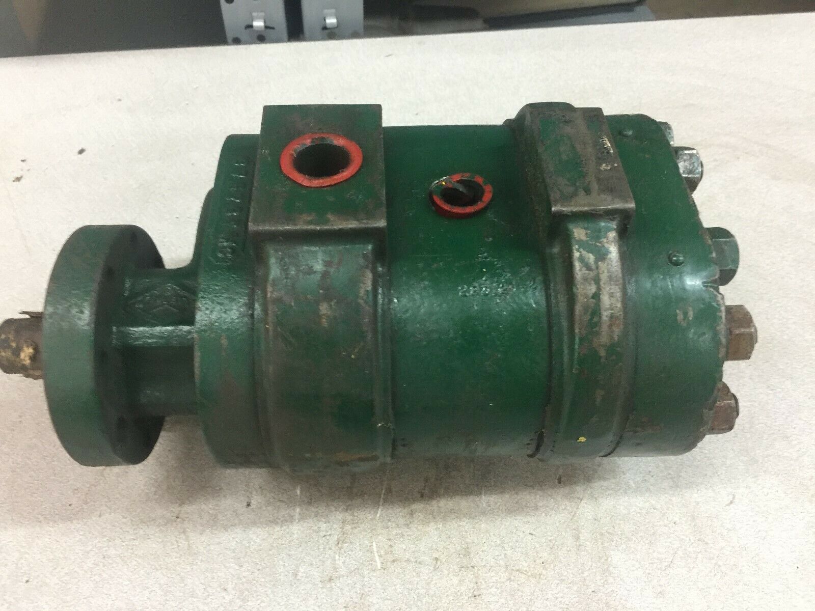 NEW NO BOX PERMCO HYDRAULIC PUMP 37679TMC