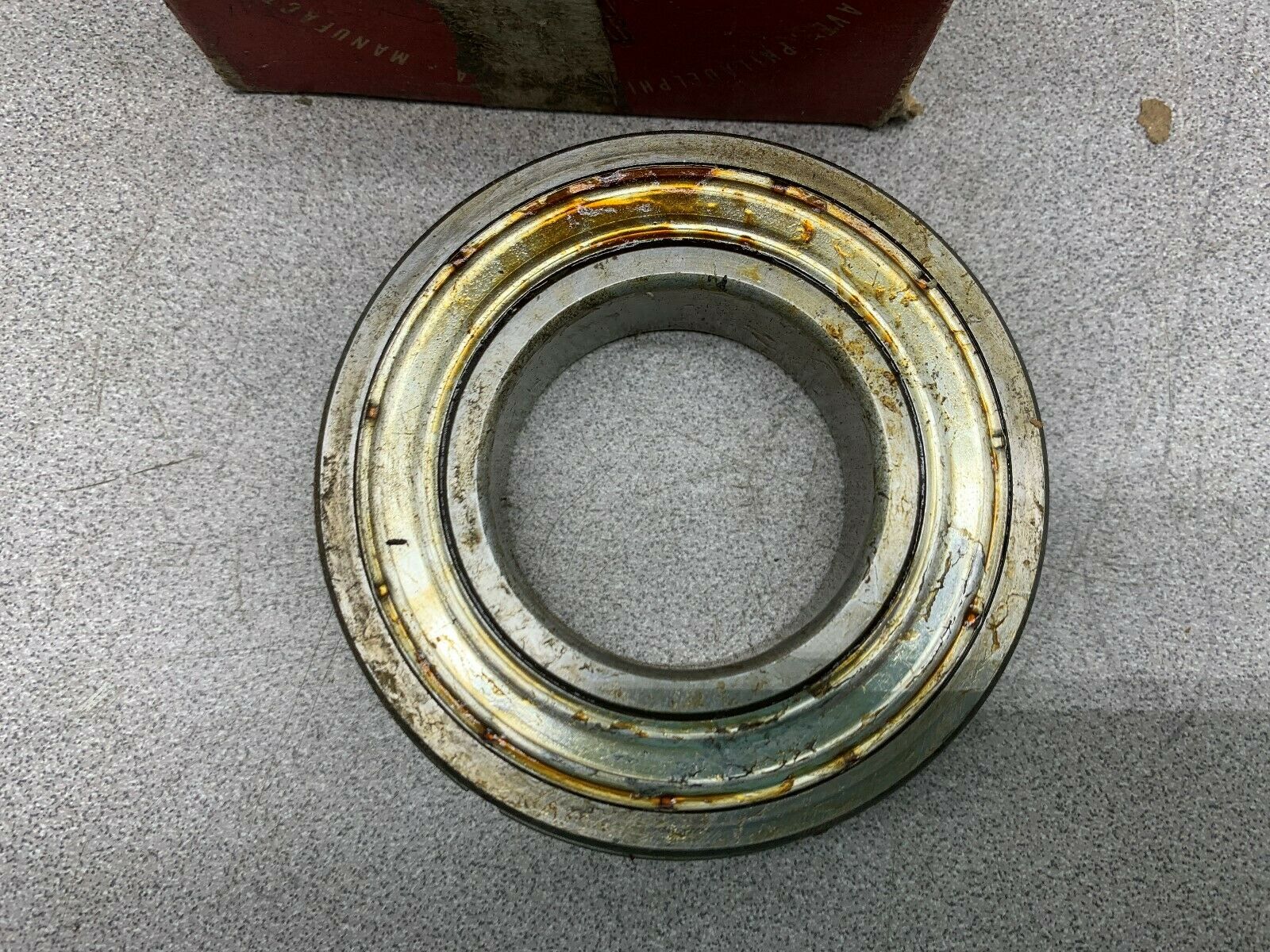 NEW IN BOX SKF BEARING 6209-ZNRJ