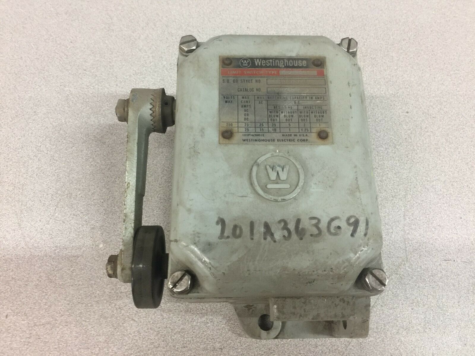 USED WESTINGHOUSE LIMIT SWITCH HDH24S4F