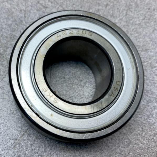 NEW IN BOX SKF BALL BEARING 462206