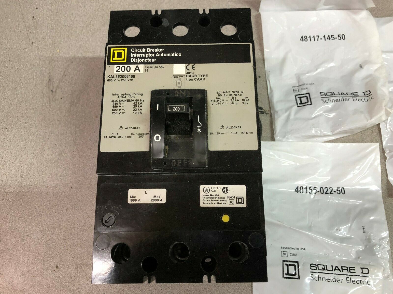 NEW IN BOX SQUARE D 200 AMP 3 POLE 600 VAC 24 VDC SHUNT TRIP CIRCUIT BREAKER KAL