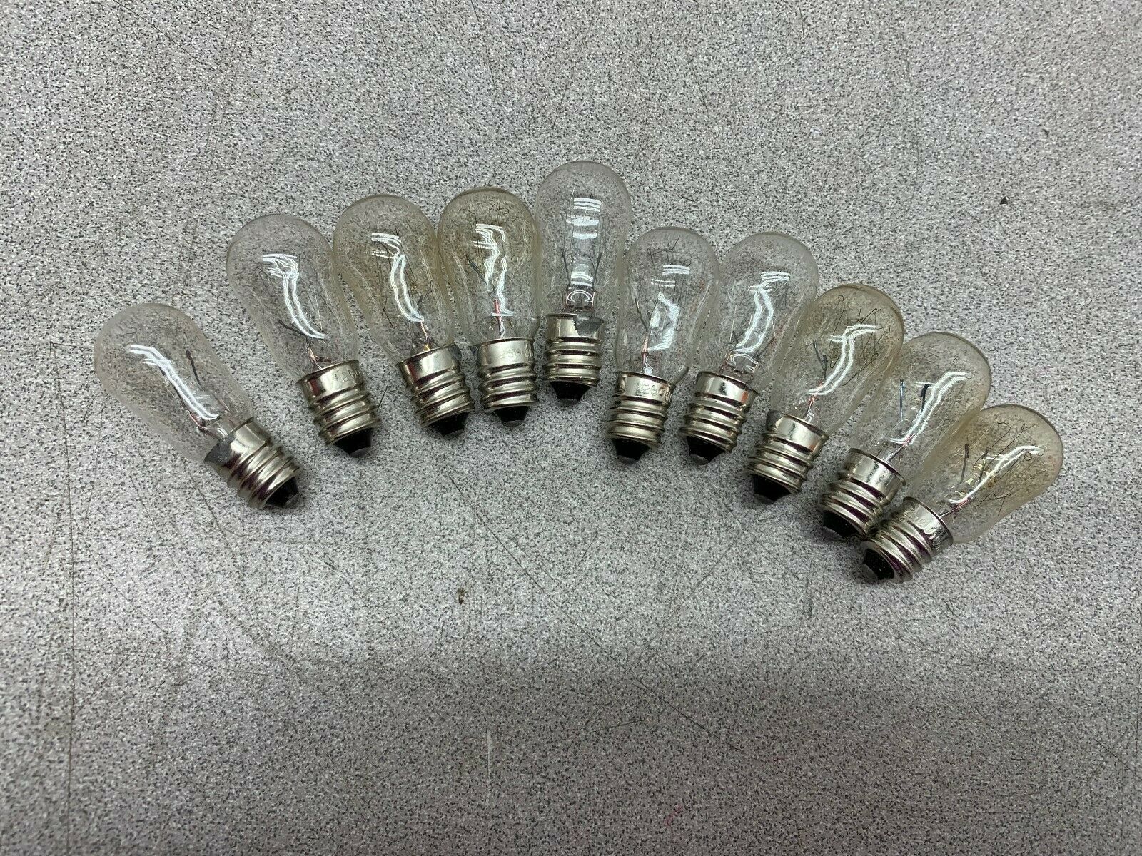 LOT OF 10 NEW NO BOX GENERIC BULB 250V10W