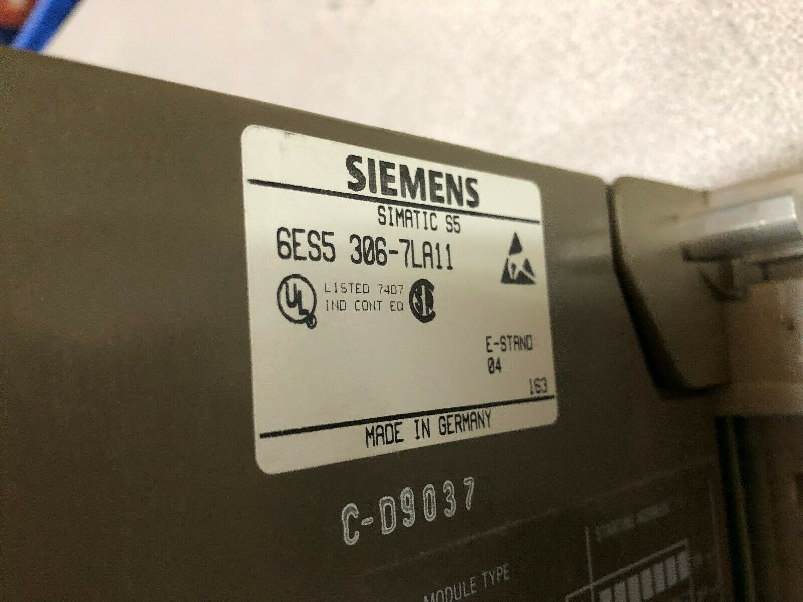 USED SIEMENS SIMATIC S5 SUBRACK ER1 / 6 ASSRT I/O MODULE / INTERFACE MODULE 6ES5