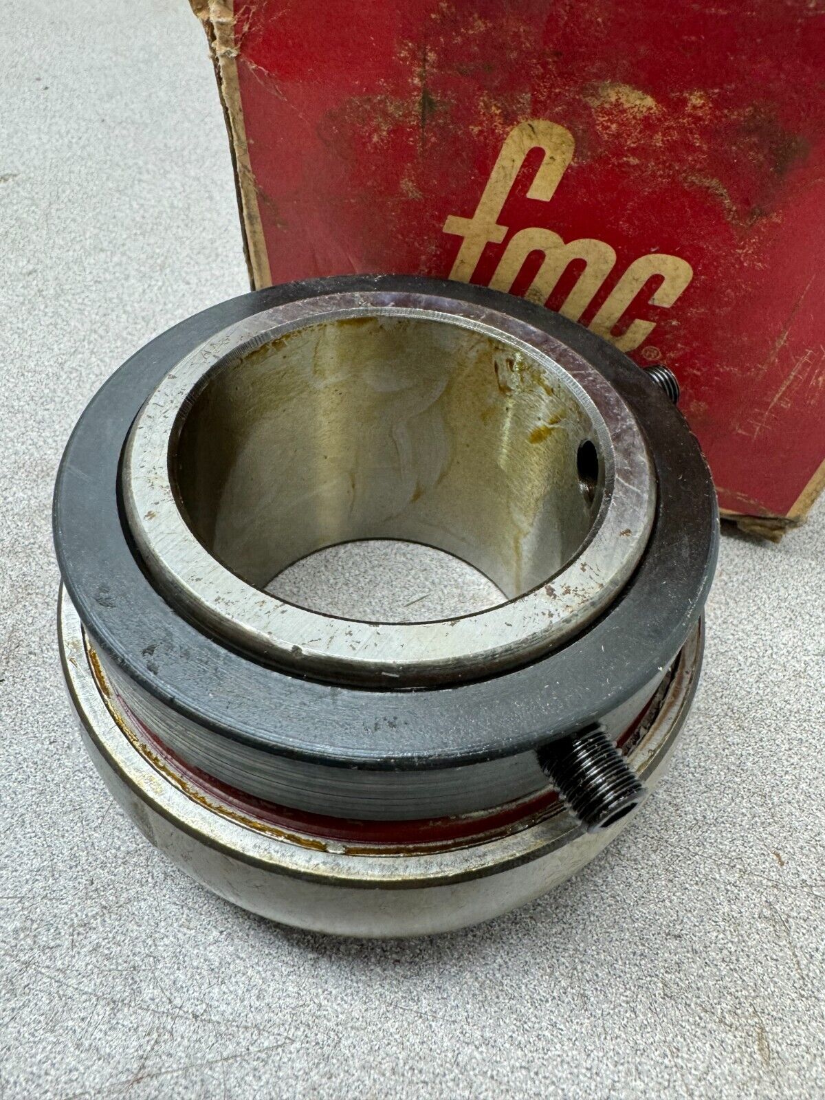 NEW IN BOX LINK BELT BEARING UG239HL